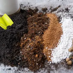 Kırmızı Pomza Taşı 3 KG (1–3 mm) – Tarım ve Toprak Karışımları İçin BSR Garden